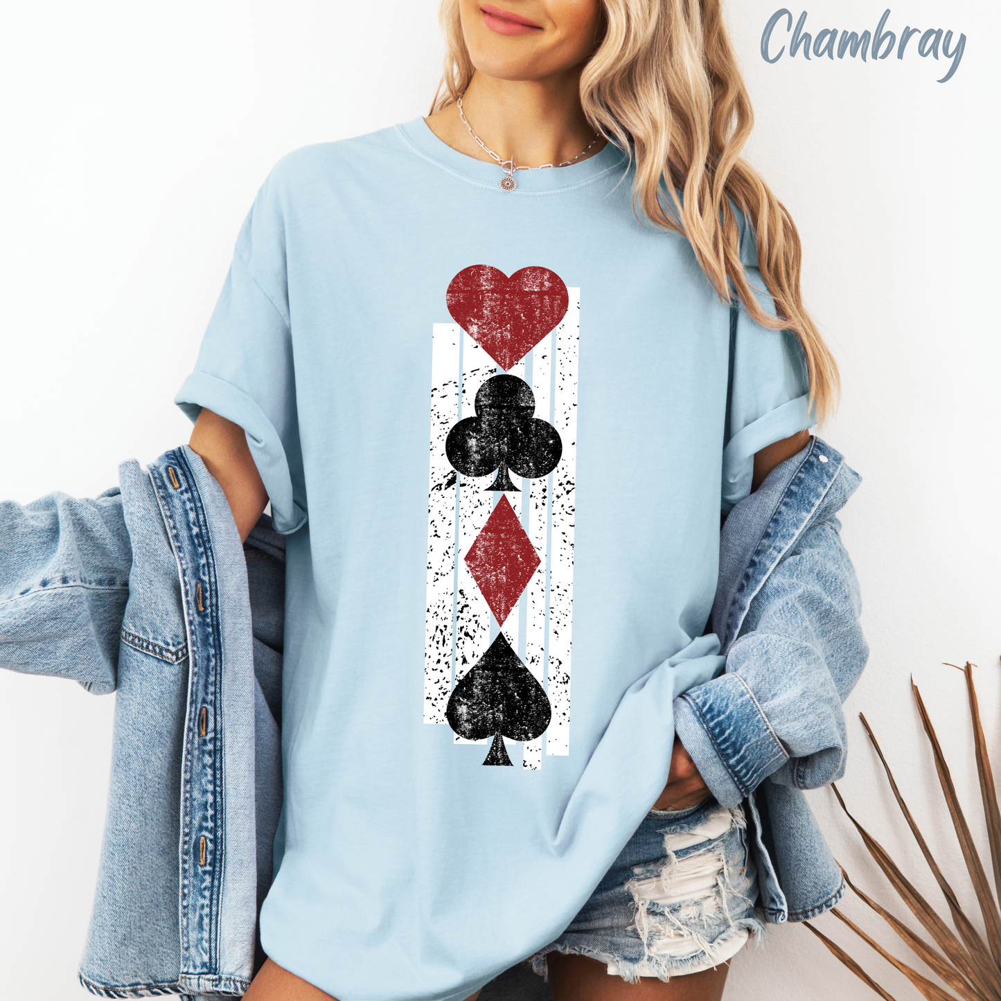 Queen Of Hearts Retro Shirt Vegas Gambling 80's Shirt Vacation Tee Unisex Garment-Dyed T-shirt Comfort Colors Shirt For Vegas Trip