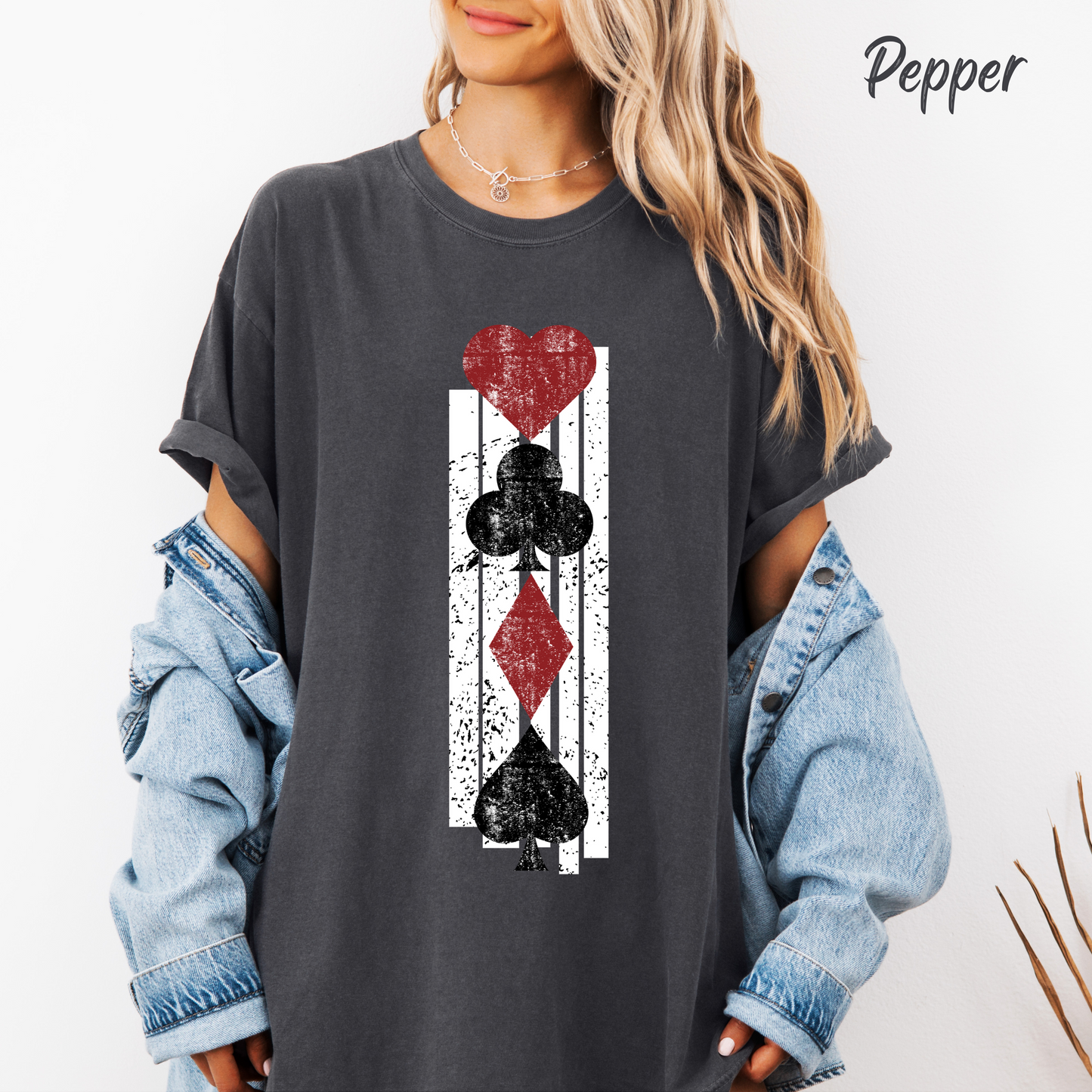 Queen Of Hearts Retro Shirt Vegas Gambling 80's Shirt Vacation Tee Unisex Garment-Dyed T-shirt Comfort Colors Shirt For Vegas Trip