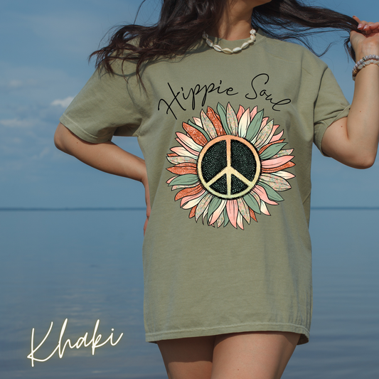 Hippie Soul Sunflower Tee Comfort Colors Shirt Summer Sun Graphic T shirt Floral Sunflower T-shirt Hippie Tee Vintage Retro Boho Flower Tee